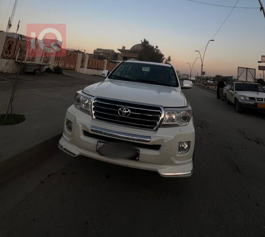 تويوتا لاندكروزر